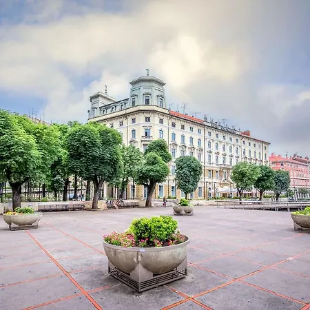 Conty Διαμέρισμα *